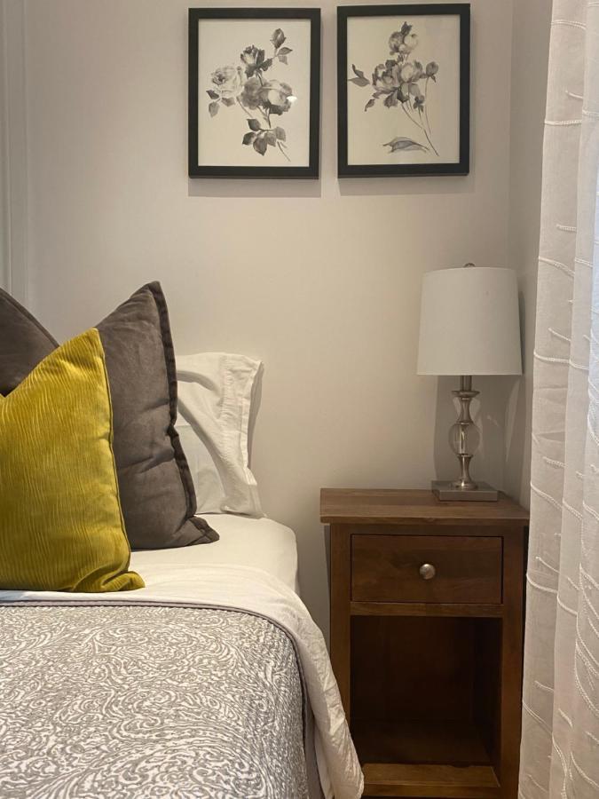 Clearbrooke Gem- Bright Private Bedroom Close To Yyz Τορόντο Εξωτερικό φωτογραφία