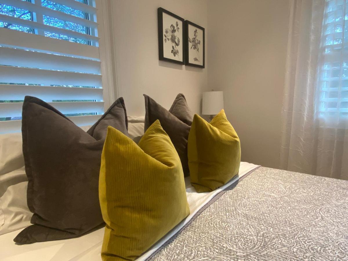 Clearbrooke Gem- Bright Private Bedroom Close To Yyz Τορόντο Εξωτερικό φωτογραφία