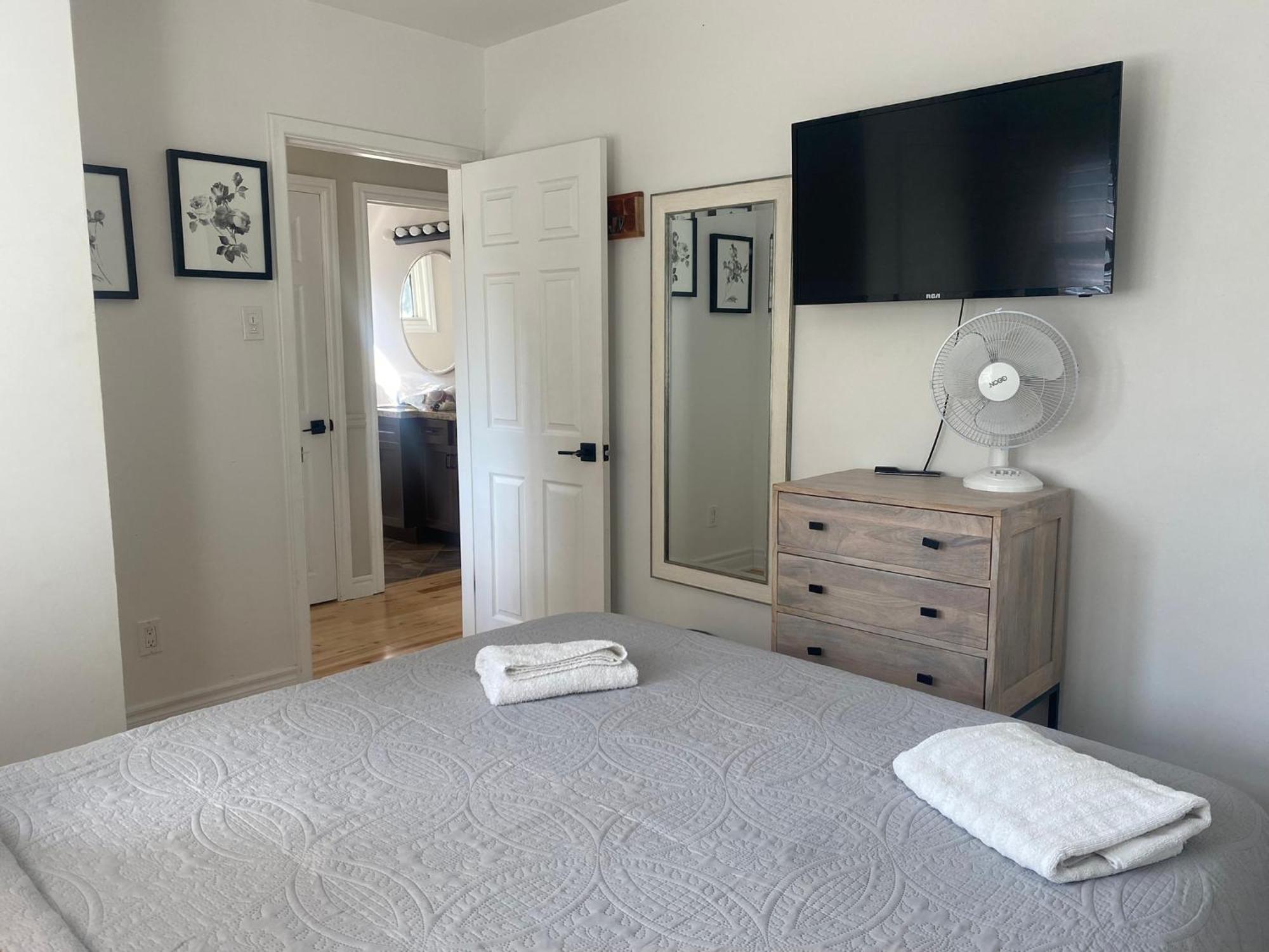 Clearbrooke Gem- Bright Private Bedroom Close To Yyz Τορόντο Εξωτερικό φωτογραφία